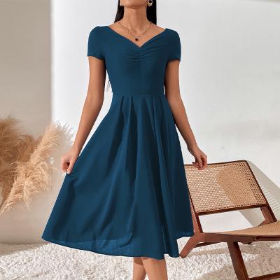 China Custom Made Solid Color Elegant V-neck Anti-wrinkle Fashion Women Short Sleeve Dress Pleated Midi Blue A-Line Formal Dress for sale