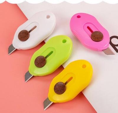 China Handsome Color Slide Cutter Office School Office Stationery Paper Cutters Art Stationery Paper Cutters Open Automatic Portable Home Office Knife for sale