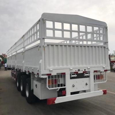 China 12.5*2.5*3.7m Veehouderij Semi-trailer Aanpasbare oplossing voor efficiënter vervoer Te koop