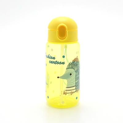 China 2021 Sustainable Customized Kids Children Plastic Water Bottles For Outdoor School for sale