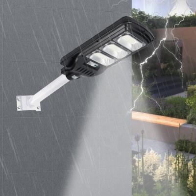 China High Garden Brightness IP65 Waterproof Outdoor Industrial 150w Solar Garden Street Light for sale