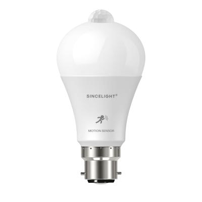 China Modern B22 10W 3000K 6000K Led Security Bulb with PIR Motion and Dusk to Dawn Sensor for sale