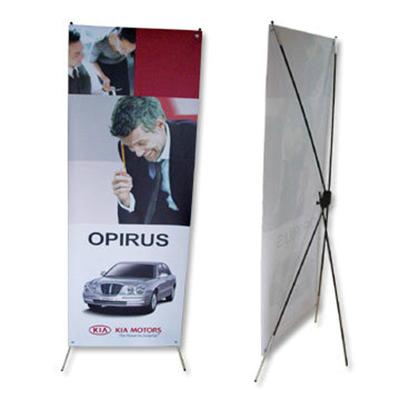 China Justierbarer x Fahnenstand des Portable W60-80 x H160-180cm Aluminium-Material zu verkaufen