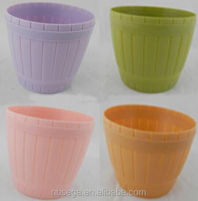 China 2014 New Design Plastic Barrel Shape Plastic Flowerpot for sale