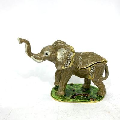 China 2021 New arrival America hot sale hand craft elephant statue metal jewelry box for home decoration for sale