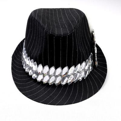 China 2020 new character white&black bands fedora hat with diamonds band selling like hot cakes paper fedora hat for sale