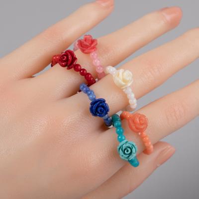 China 2022 New Vintage Natural Crystal Flower Elastic Ring for sale