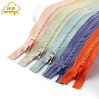 China Automatic lock No.3 and No.5 environmental protection resin zippers support the whole cabinet order zu verkaufen