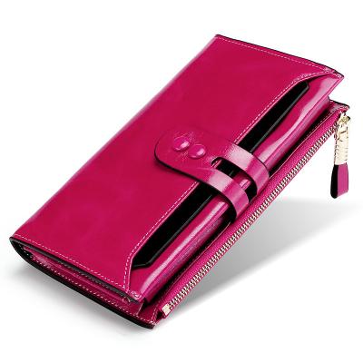 China Anti-Theft Hot selling ladies purse leather wallets holders wallets for women oil wax fashionable leather Coin Purse Wallet women for sale