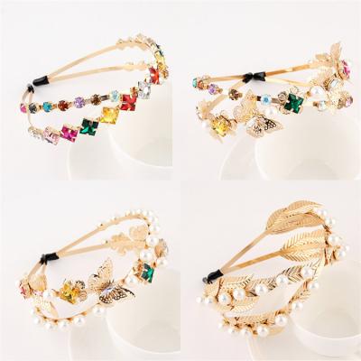 China European and American pearl cross imitation flower alloy butterfly metal faux stone headband new style baroque headband retro for sale