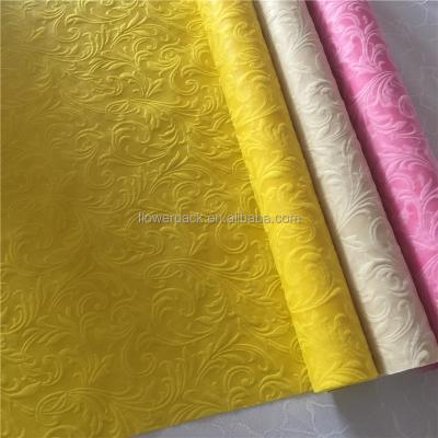 China Anti-bacteria Flower Wrap Embossed PP Nonwoven for sale