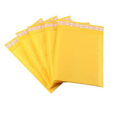 China Waterproof Kraft Bubble Mailers Shipping Envelopes Self Seal Padded Mailers Bubble Envelope for sale