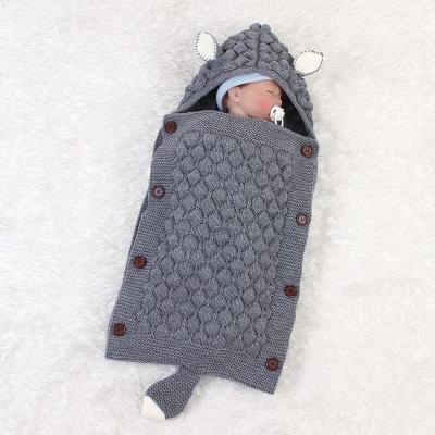 China Hot Spring Shape Solid Color Breathable Cute Newborn Baby Sling Kick and Autumn Baby Sleeping Bag - Proof Comforter for sale