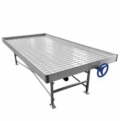 China Greenhouse Seedling Growing Hydroponic Greenhouse Growing Tray Rolling Benches For Commercial Planting for sale