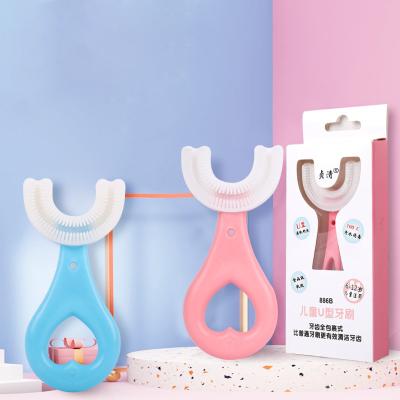 China Foldable U Shaped Children's Toothbrush The Latest Portable Silicone Kids Toothbrush For Children Aged 2 To 12 Years Old Wholesale for sale