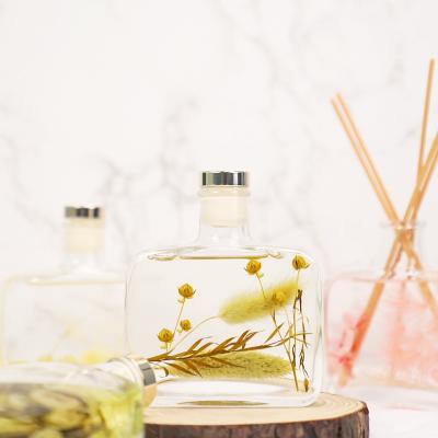 China Custom Dry Glass 100ml Reed Diffuser For Gift Flower Blossom Essential Oil Wholesale Aromatherapy Home Dry Indoor Household for sale