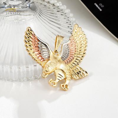 China Cute Gold Plated Mens 14K Eagle Pendant Wholesale Charm for sale