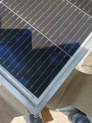 China Cuadro de acero de panel solar ligero personalizado con resistencia y durabilidad para una fácil instalación en venta