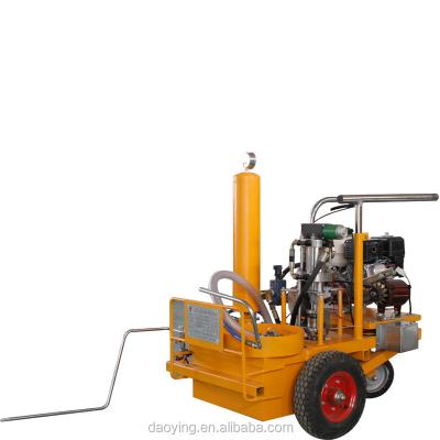 China Reliable Cold Plastic / Cold Road Line Marking Machine Painting Price for sale