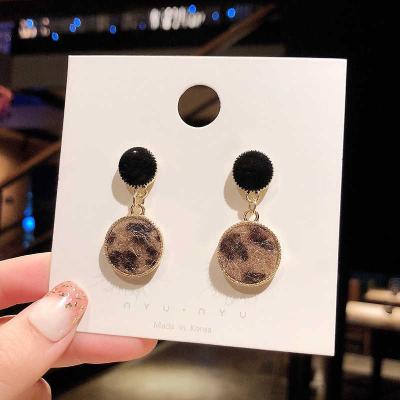 China TRENDY Gold Plated Fashion Jewelry Autumn Winter 2021 Ethnic Wholesale Earrings For European Girls Wedding for sale