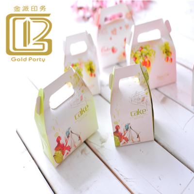 China Disposable Different Custom Decorative Wedding Cake Boxes With Handle for sale