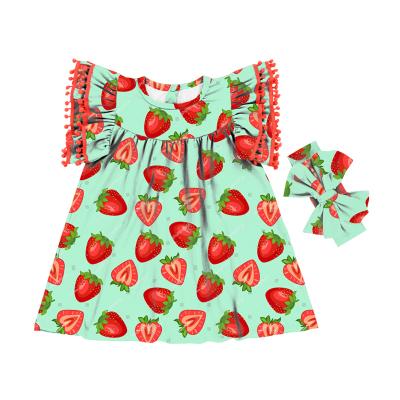 China Lovely pom-pom design shift dress baby regular dress for baby milk silk birthday baby dress for sale