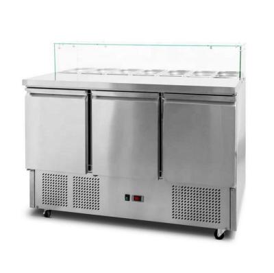 China Single-Temperature Commercial Restaurant Kitchen Stainless Steel Salad Fridge With Counter Glass Top High Quality Salad Fridge for sale