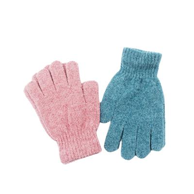 China Custom Jacquard Winter Warm Chenille Knitted Gloves Kids Winter Magic Gloves for sale