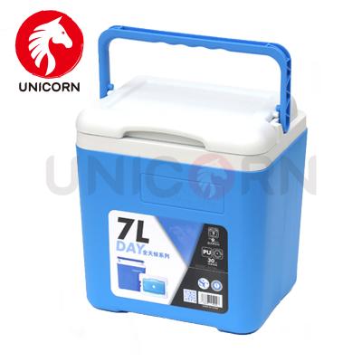 China Hot Sale Cooler Box Door Fish Box HDPE Insulated Car Used Camping Box for sale