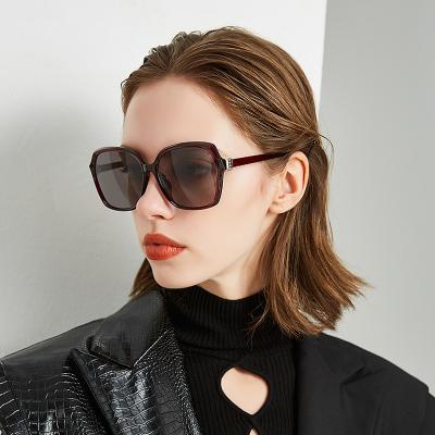 China Fashion sunglasses 2022 women's UV protection sunglasses new fashion TR90 lens multicolor high-definition nylon retro sunglasses for sale