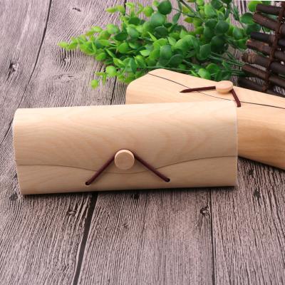 China Fashionable Vintage Birch Skin Glass Case Bamboo Wood Sunglasses Storage Case 2022 Dresser New With Logo for sale