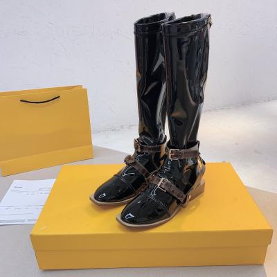 China Deodorization 2022 new luxury products The hottest boots in autumn and winter for sale