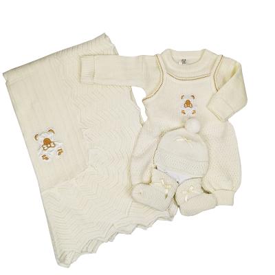 China Briantex Breathable Hot Selling Custom Made Winter Knitted Kids Newborn Baby Boy Sweater Clothing Set for sale