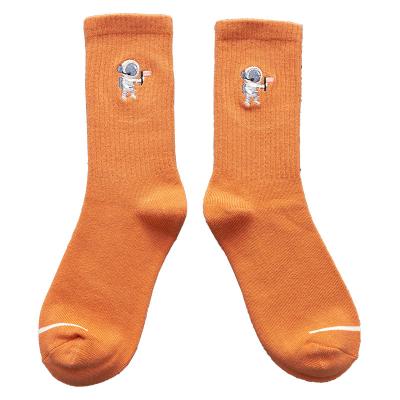 China Sporty OEM Designer Customized Embroidery Crew Mens Plain Knitted Logo Custom Socks for sale