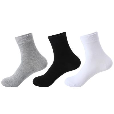 China QUICK DRY In Summer Breathable Fashion Socks Solid Color Mesh Men Thin Running Cotton No Show Socks Men for sale