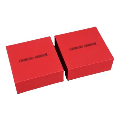 China Disposable Magnet Closure Box Cosmetic Rigid Foldable Magnet Gift Box For Holiday Collection for sale