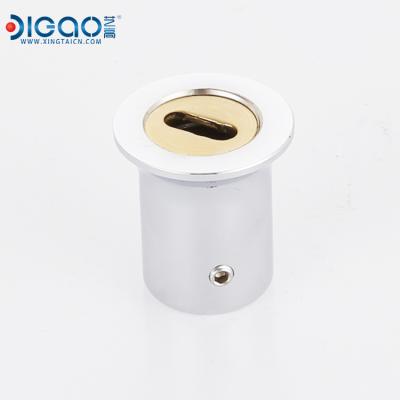 China Modern Hot Sale Stain Stainless Steel Bathroom Fitting 3 Ways Square Tube T-Type Glass Connector Pipe Connector for sale