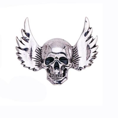 China Skull Brooch Silver Color Metal Pins Halloween Skull Wings Brooches For Women Scarf HatsClips Badge Pin Dress Decoration for sale