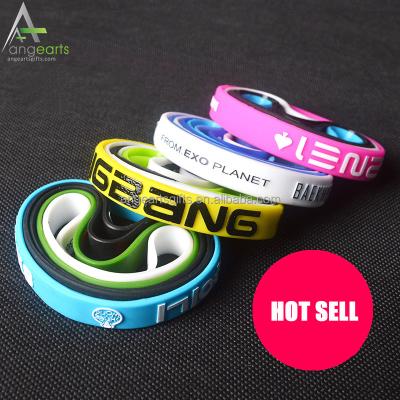 China Europe Fashion Silicone Wristbands High Quality Silicone Bands Customized Silicone Wristband Wristbands for sale