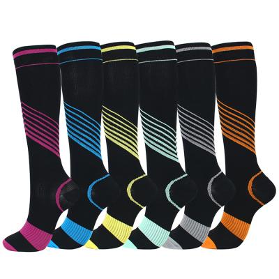 China Custom Striped Knee High Graduated Sports Compression Socks Antibacterial For Women And Men for sale