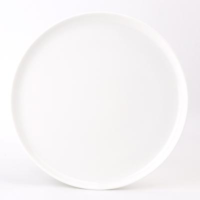 China Healthy Wholesale White Color Design Porcelain Pizza Flat Dishes For Hotel Restaurant Service for sale