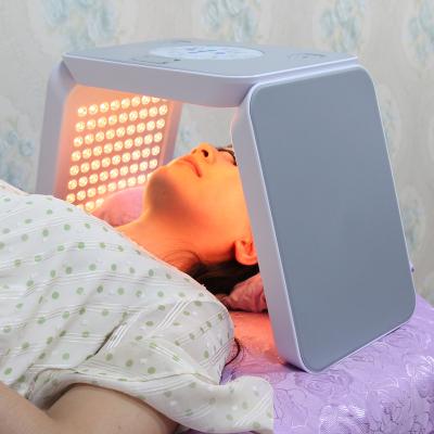 China Dye Removal LED Light Therapy Spray Facial Masks Moisturize Skin 7 Color Face Photon LED Mask for sale