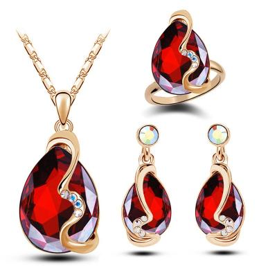 China Fashion Romantic Gold Plated Austrian Crystal Set Earrings +Pendant Necklace Rings Jewelry Sets for sale