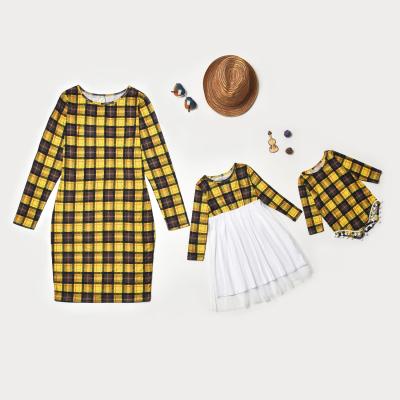 China Anti-Wrinkle Most Popular Products O Neck Floral Plaid Print Women Dress Long Sheath Long Sleeve Flare for sale