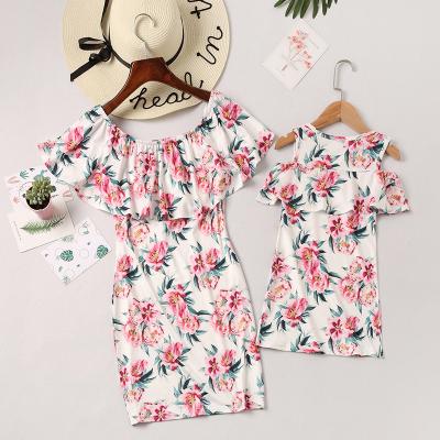 China Girls Short Clothing Family Suit Anti-wrinkle Parent-child Interaction O-neck Floral Casual Outfits for sale