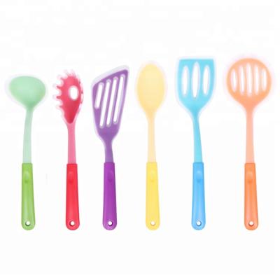 China Viable Well Priced 6 Pieces Silicone Kitchenware Set Kitchenware For Gift for sale