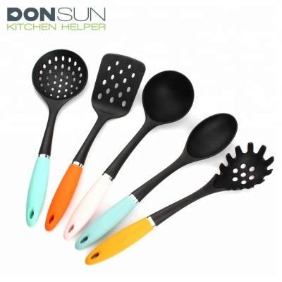 China Best Viable Selling Nylon Kitchen Accessories Products for sale