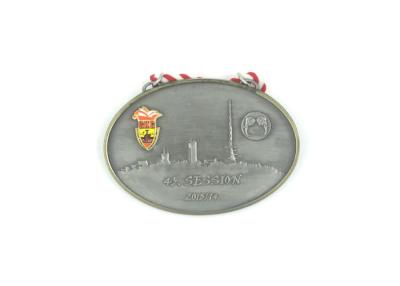 China Die Casting Personalized Gold Medals , Custom Metal Medallions With Twisted Rope for sale