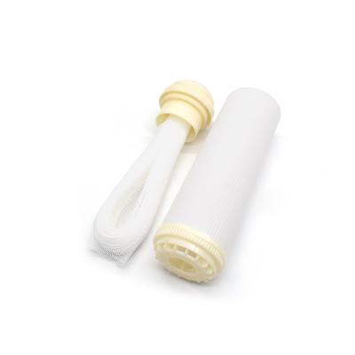 Cina 10 pollici UF Ultrafiltration Membrane Filter Cartridge 0,01 Micron per la filtrazione dell'acqua domestica in vendita