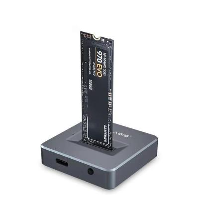 China Three Dimensional Cooling SSD Bay NVME Dock Single Station With Fast Data Transfer Speed ​​SSD Case for sale